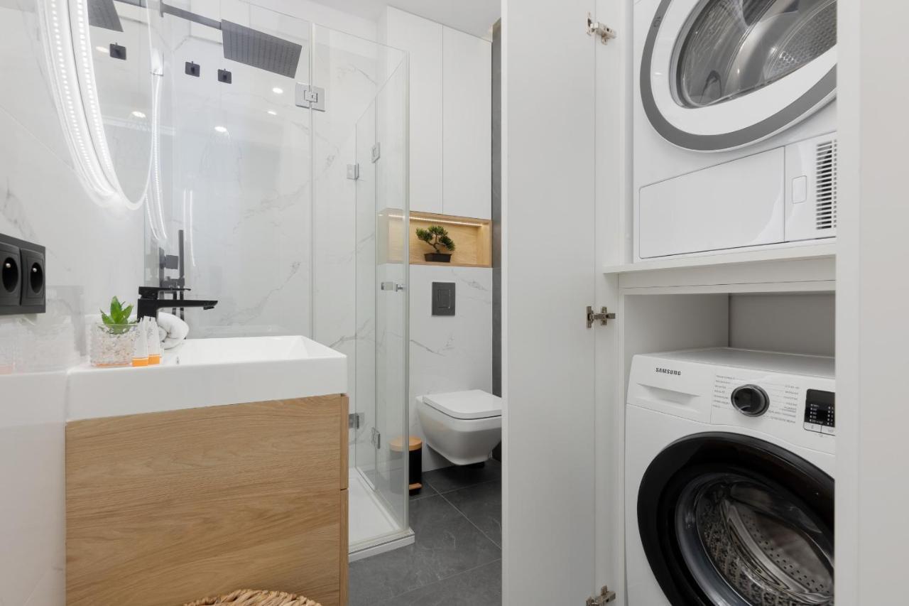 Loft Apartment With Parking In Warsaw By Noclegi Renters 外观 照片
